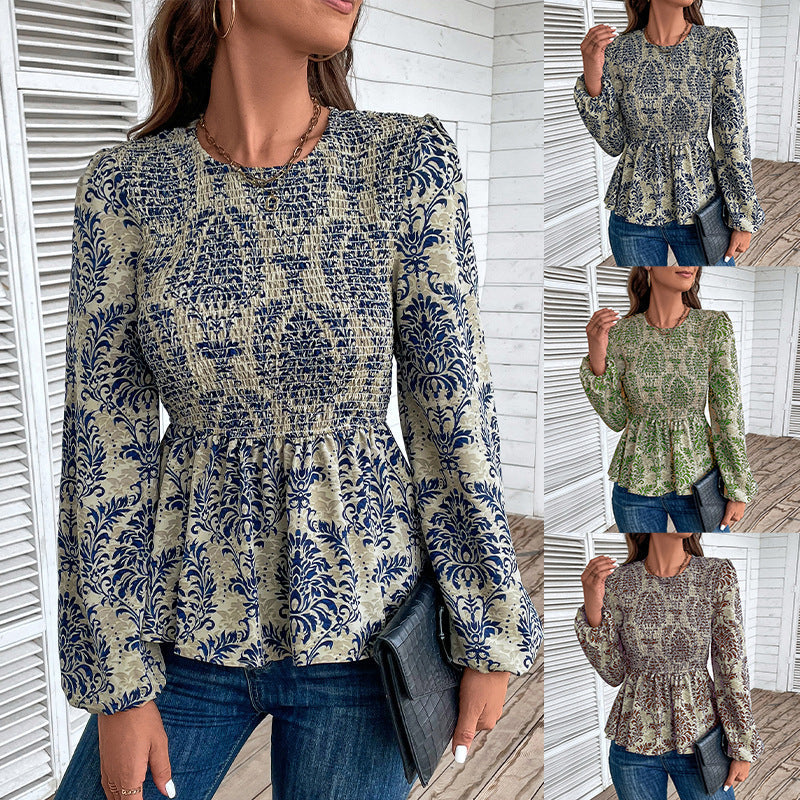 Women's blouse with elegant ruffle seams and floral pattern, size S
