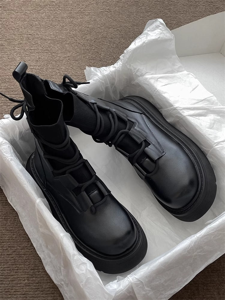 Valenzora | Thick veteran boots