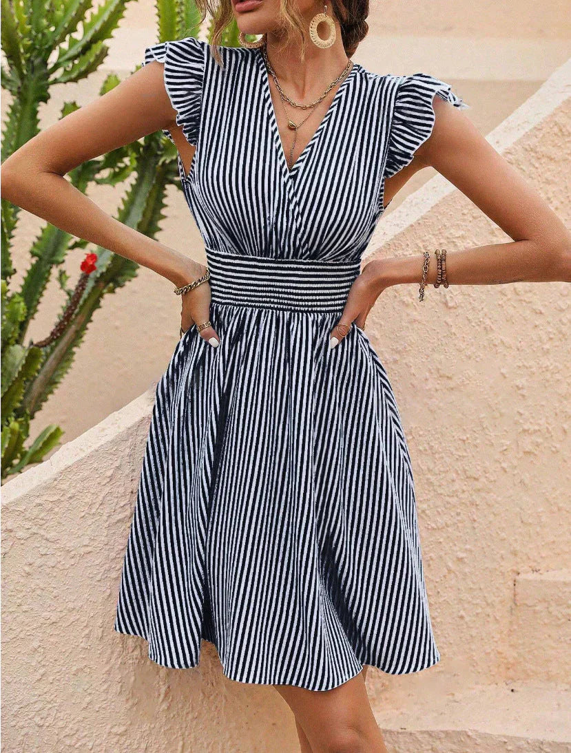 Valenzora | Elegant striped dress with flounced sleeves