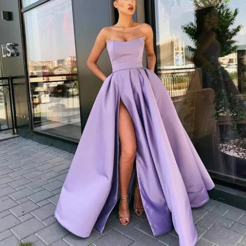 Elegantes Abendkleid für Damen mit tiefem Schlitz und fließendem Rock, Größe [Größe]