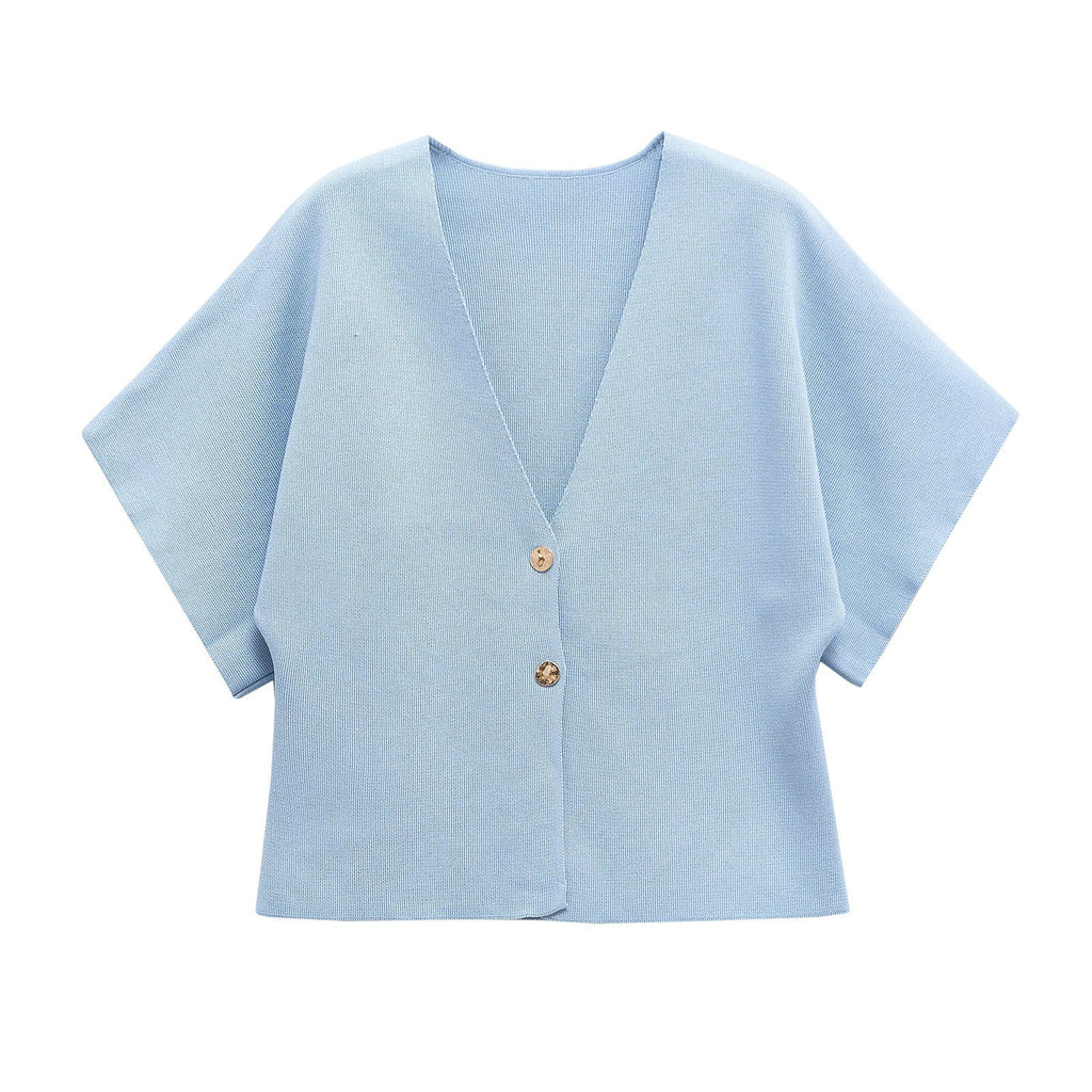 Women's lightweight cardigan with an elegant V-neck and luxurious button details, size S
