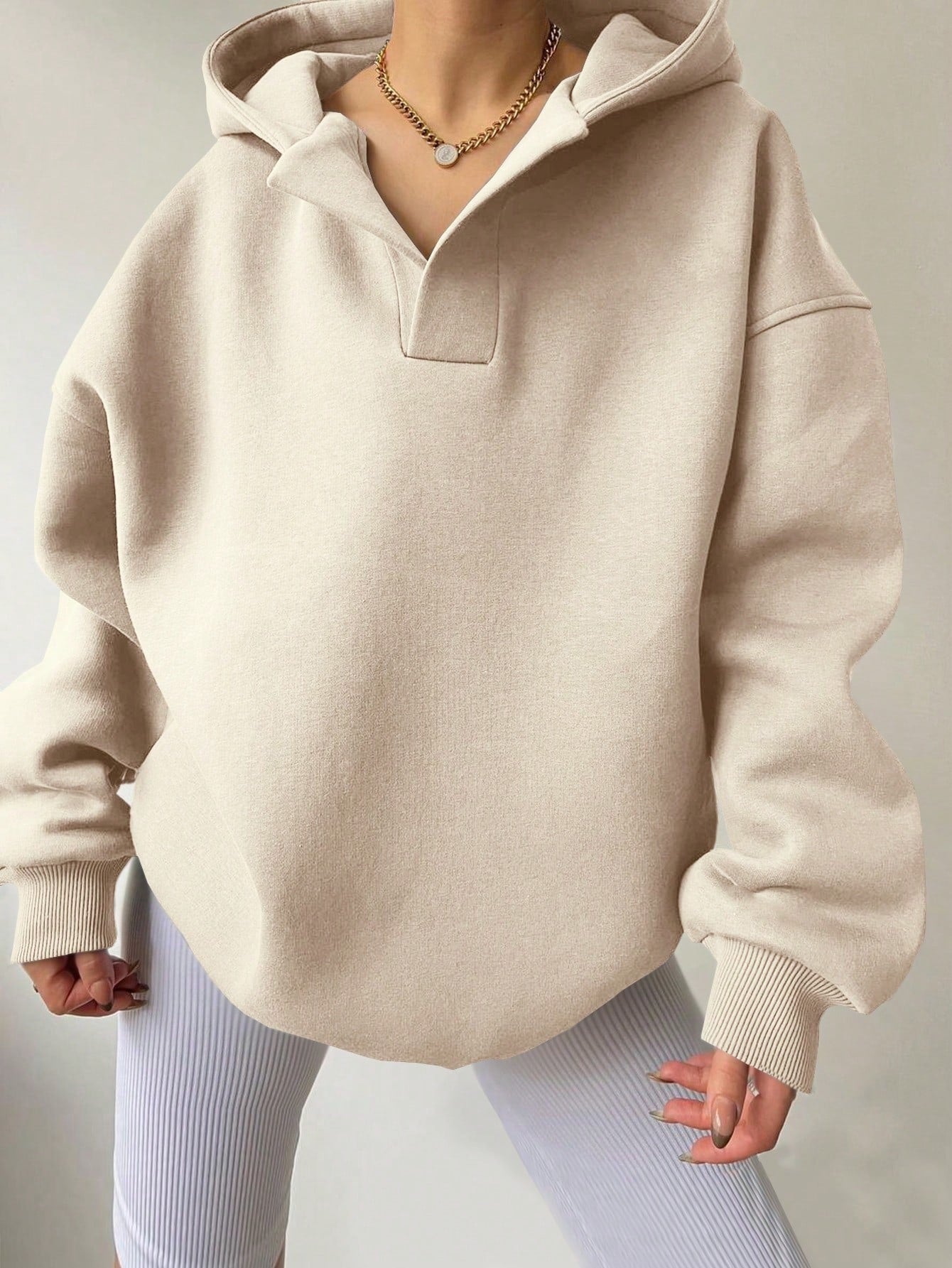Damen-Oversize-Hoodie mit modernem Stehkragen und weichen Materialien, Größe S