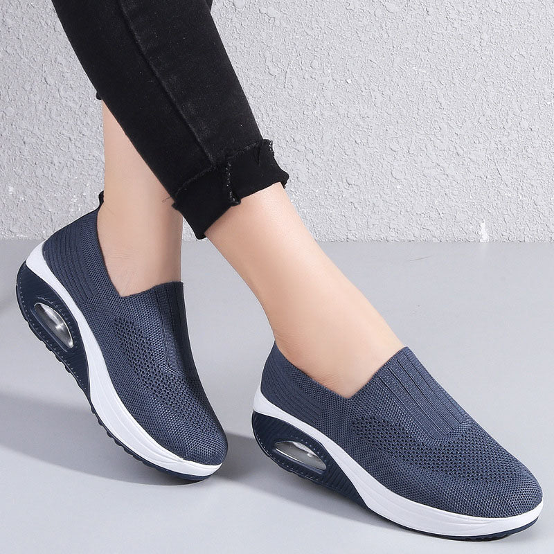 Valenzora | Atmungsaktive Slip-on-Sneaker mit ergonomischer Sohle für Damen