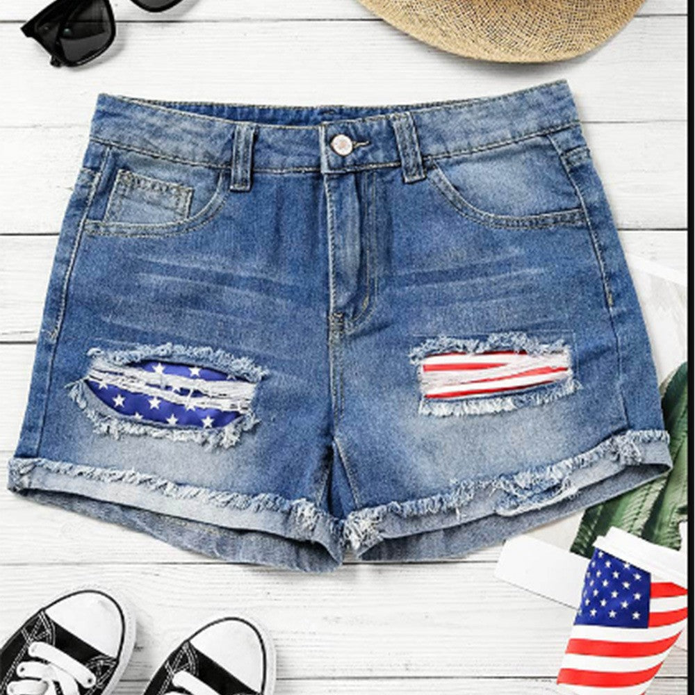 Women's denim shorts with creative flag appliqués and a casual distressed design, size Valenzora