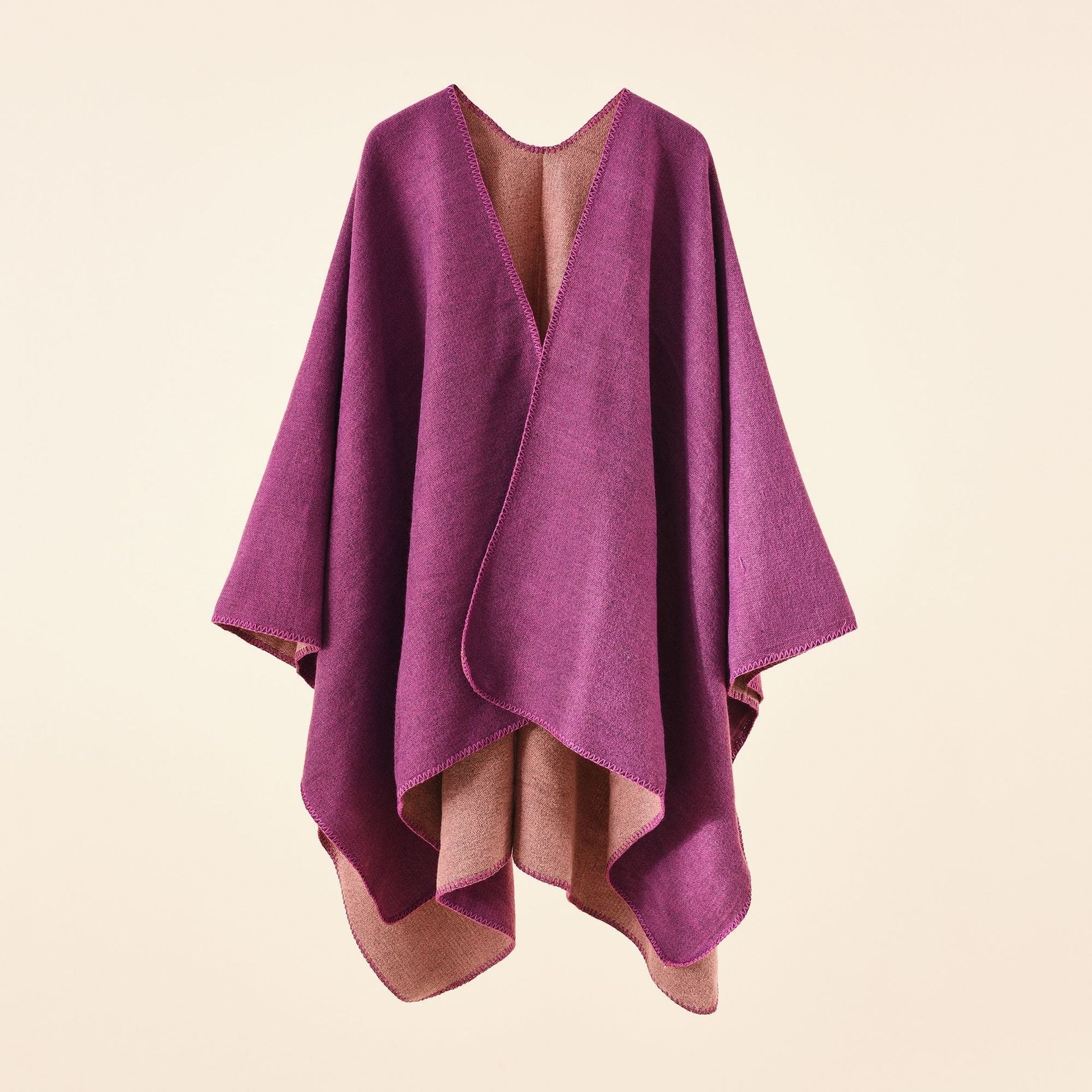 Damen Strickponcho mit asymmetrischem Schnitt und hohem Wärmerückhalt, Größe