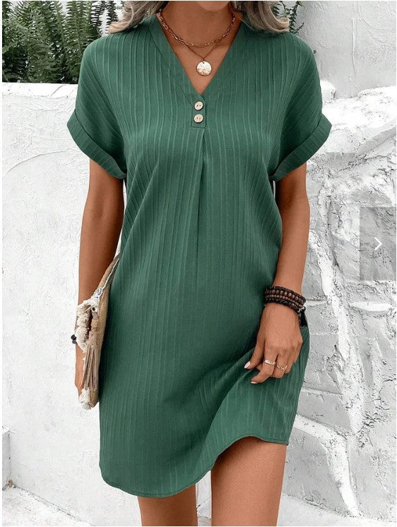 Women's casual midi dress with button details, size