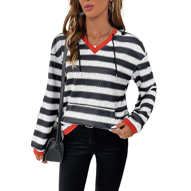 Damen-Kapuzenpullover mit modernem Streifenmuster und praktischer Kängurutasche, Größe S