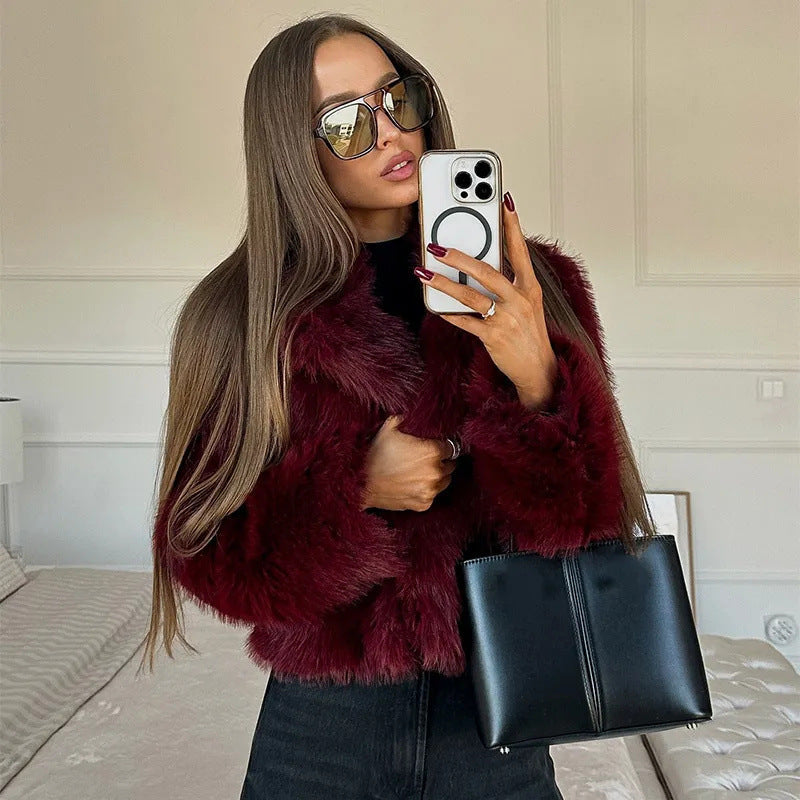 Damen-Webpelzjacke mit voluminösem Kragen und elegantem Schnitt, Größe S