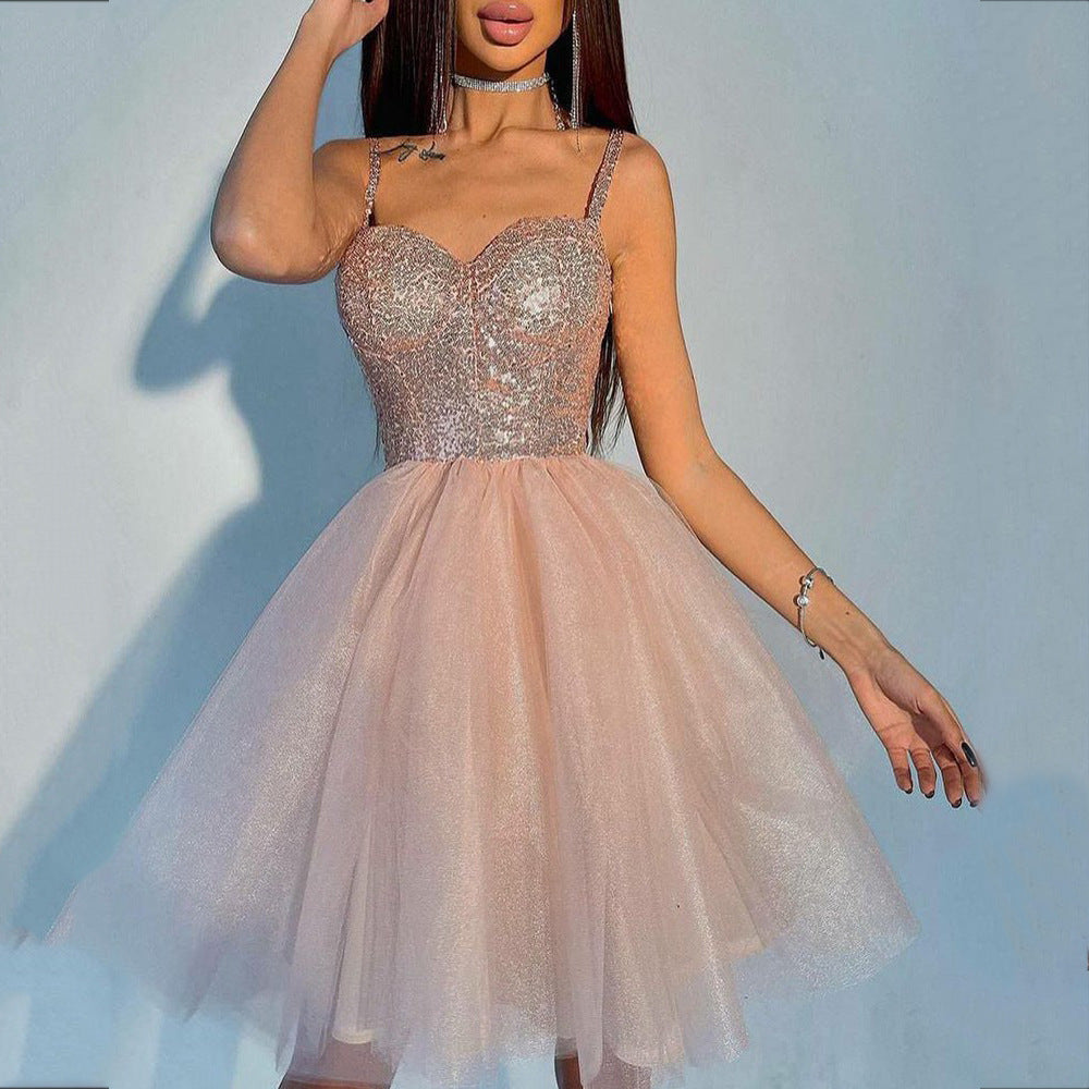 Women's cocktail dress with glittering top and voluminous tulle skirt, size