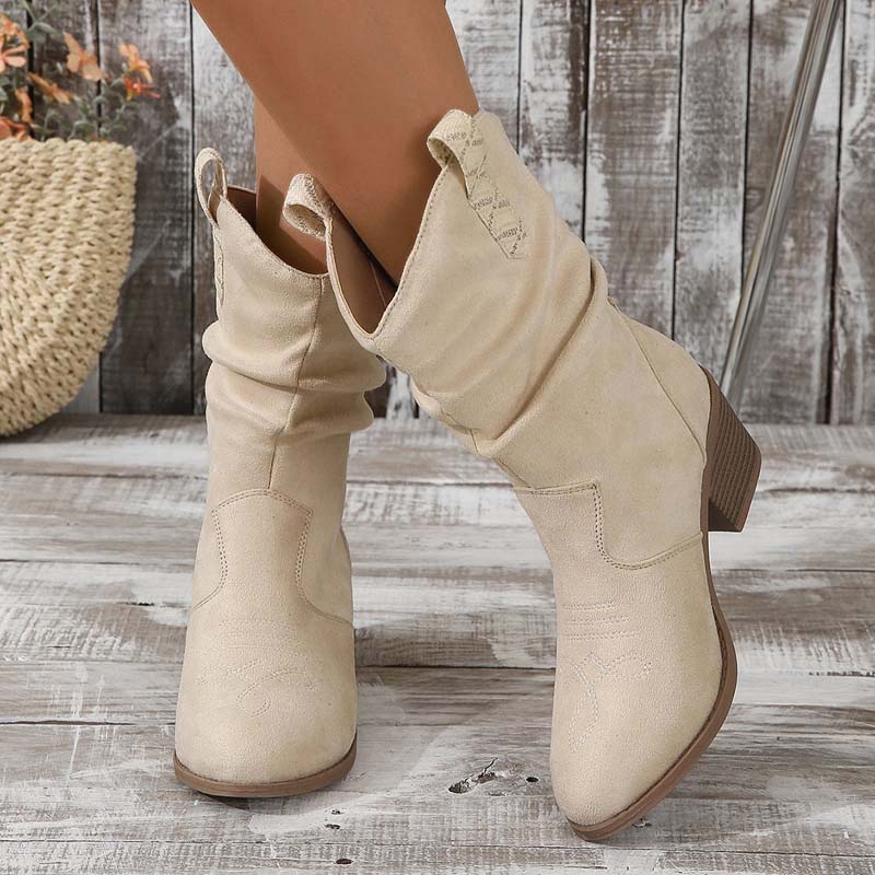 Valenzora | Vintage Boots with Chunky Heel