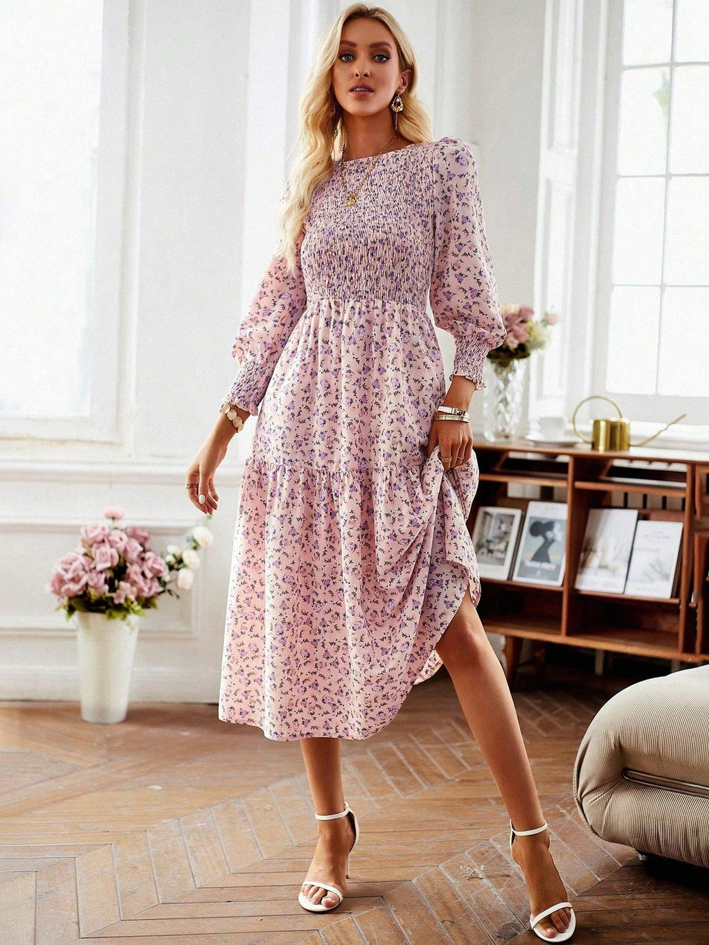 Women's floral midi dress with gathered waist and long sleeves, size