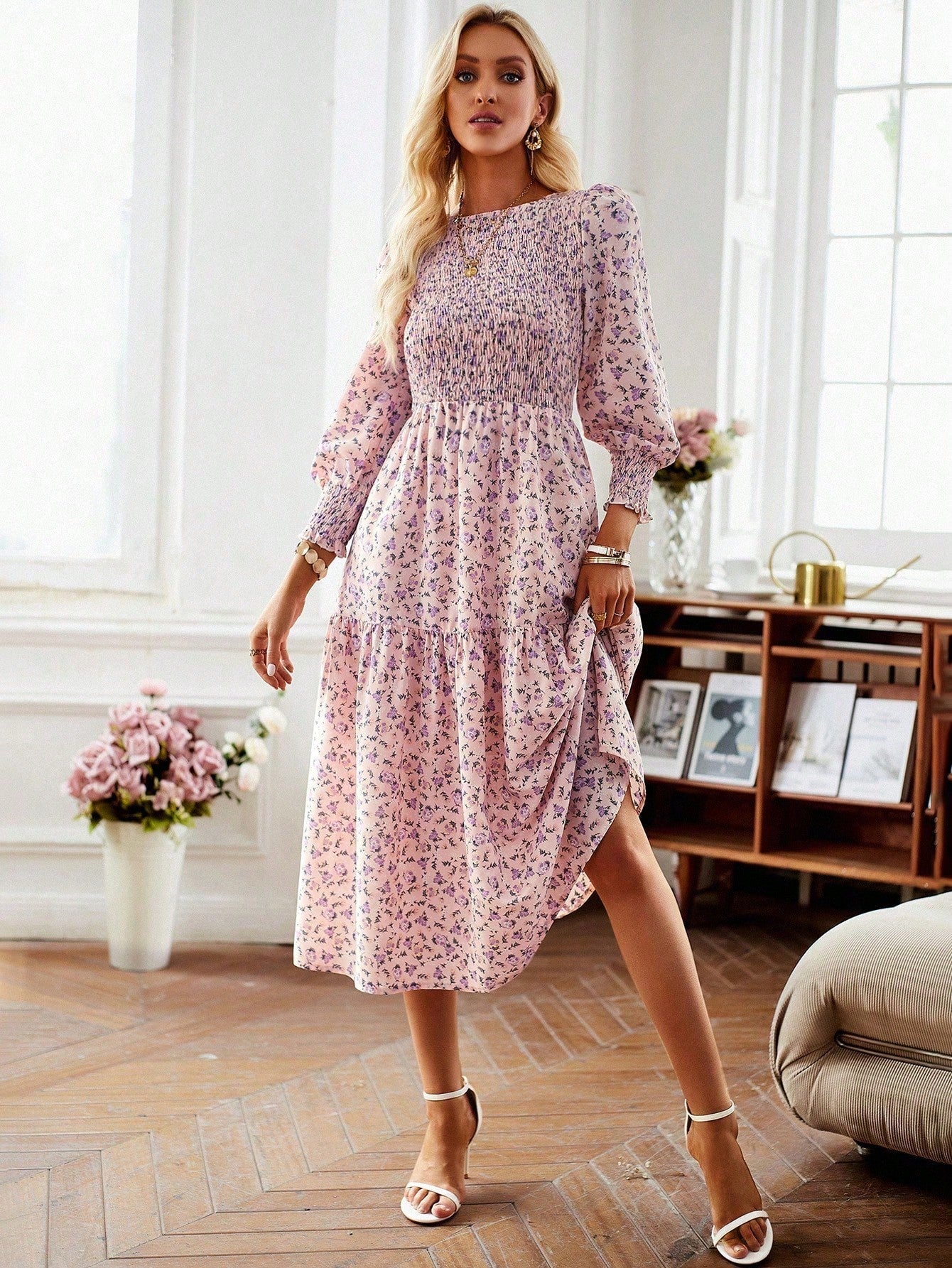 Women's floral midi dress with gathered waist and long sleeves, size