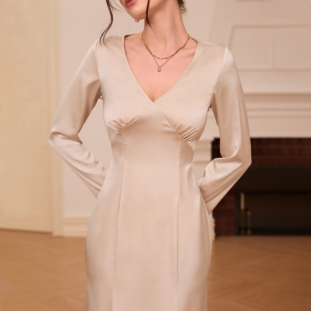 Elegantes Damen-Satin-Kleid mit V-Ausschnitt und langen Ärmeln, Größe
