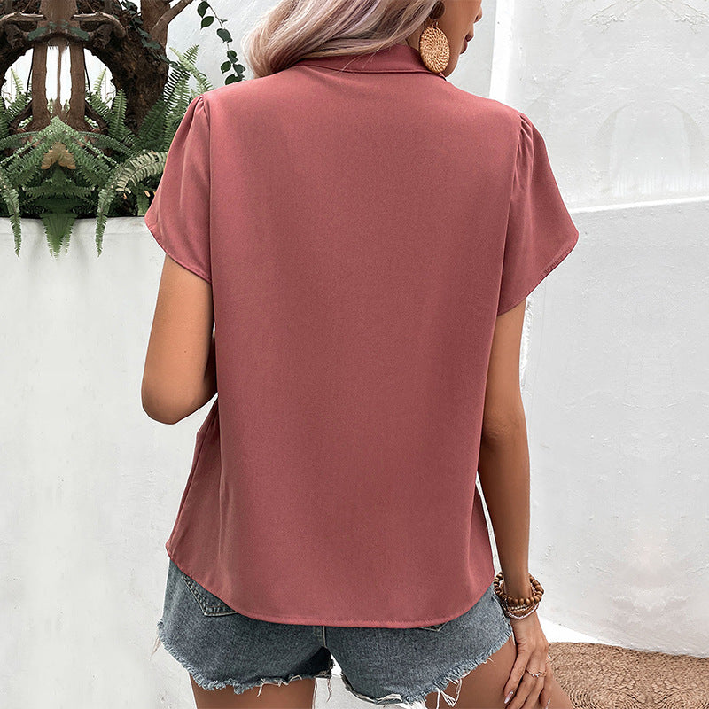Women's blouse with elegant puff sleeves and V-neck, size [size missing]