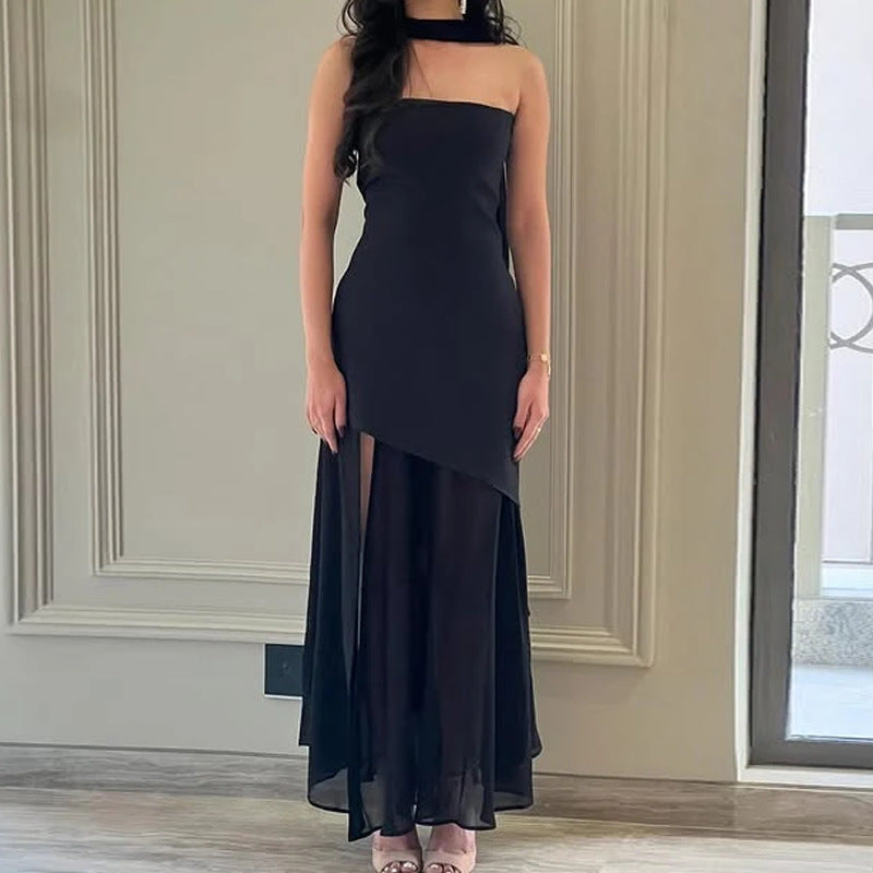 Valenzora | Elegant backless maxi dress with slit