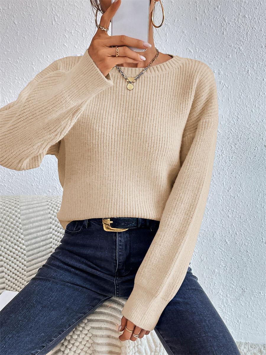 Women's casual knit sweater with a relaxed fit and elegant ribbed details, size [size]