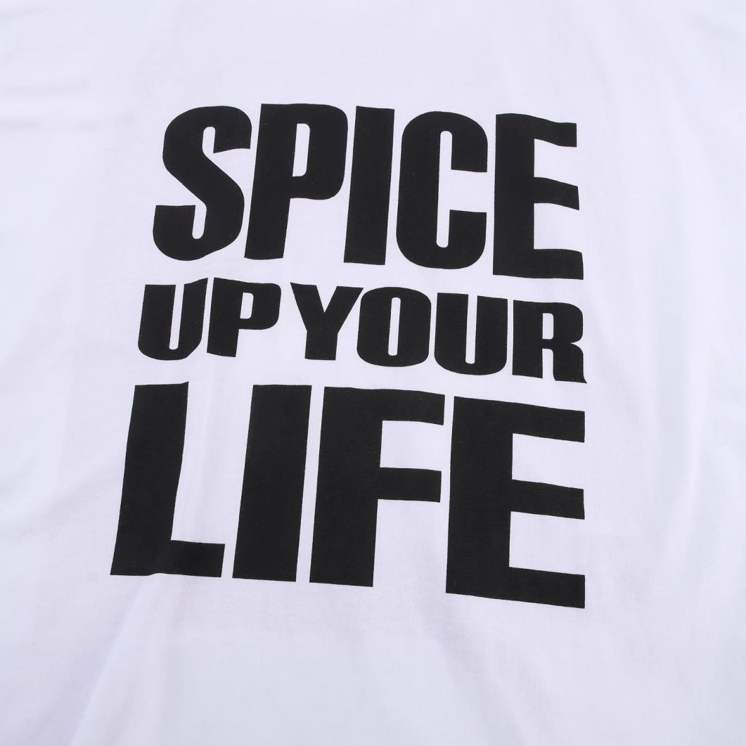 Women's oversized T-shirt with striking graphic print, size