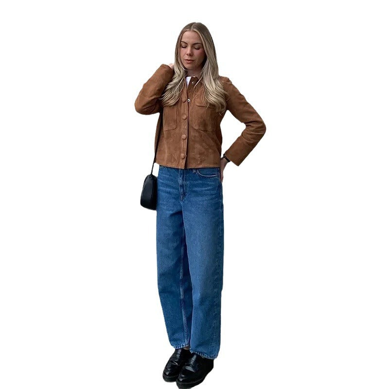 Women's classic suede jacket with patch pockets and sporty cut, size