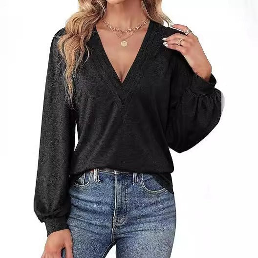 Comfortable women's shirt with V-neck and long sleeves, size