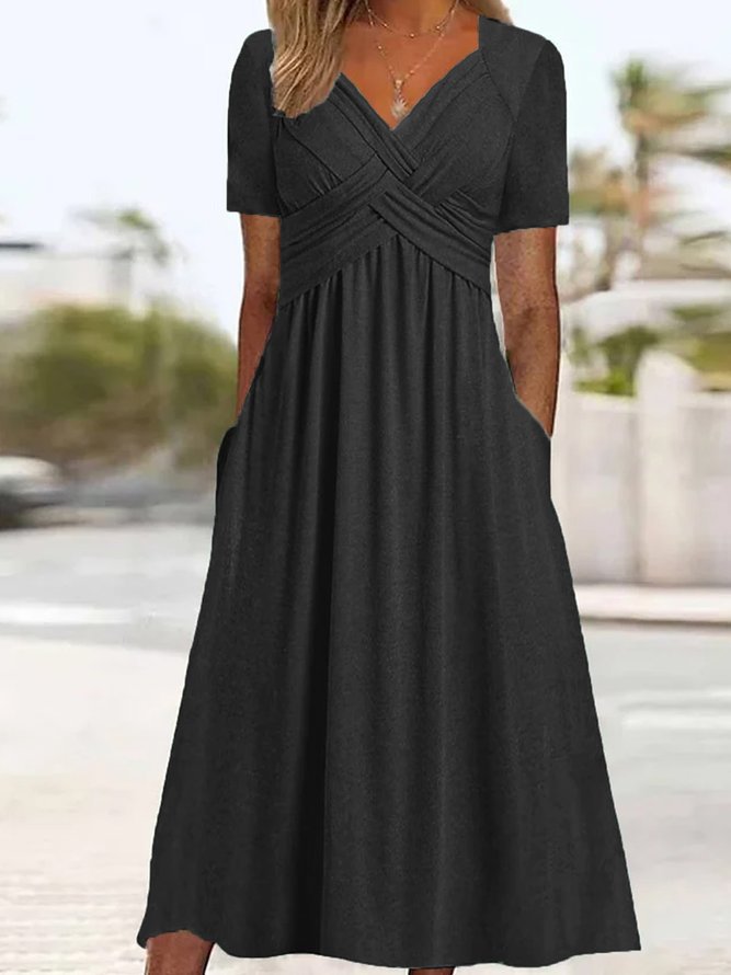 Valenzora | Crossover midi dress for a stylish look
