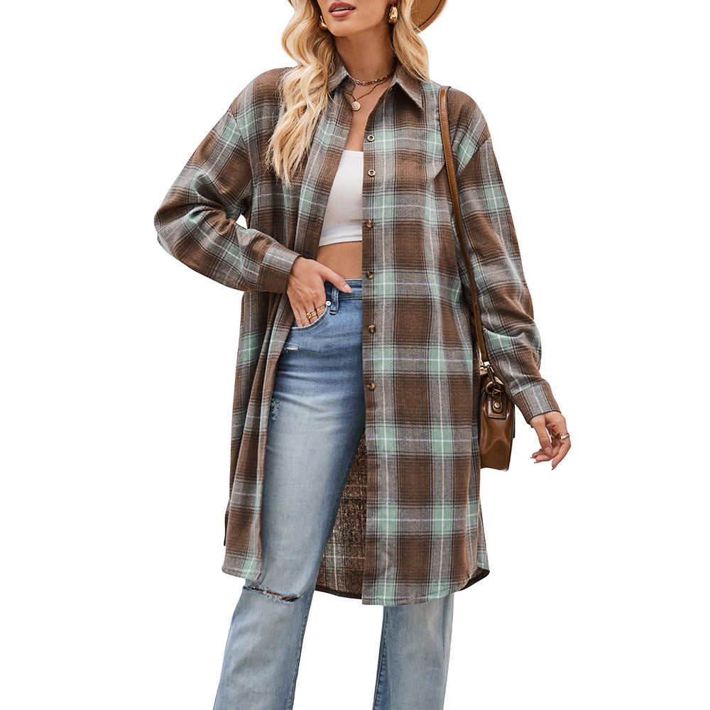 Women's casual flannel shirt jacket in an oversized cut, size S