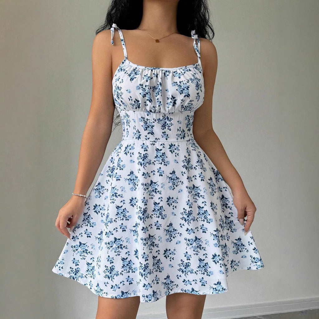 Damen-Sommerkleid mit verstellbaren Spaghettiträgern und floralen Akzenten, Größe [Größe fehlt]