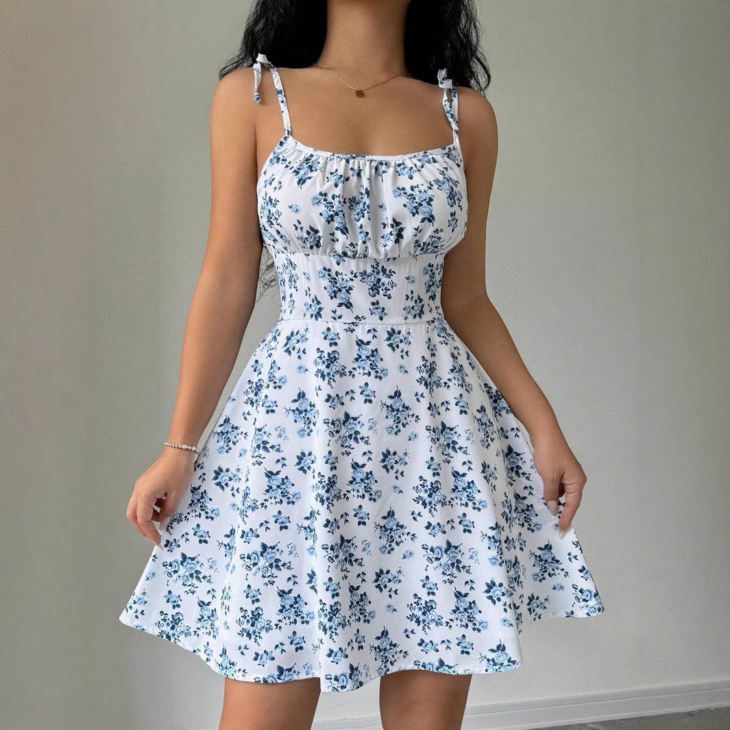 Damen-Sommerkleid mit verstellbaren Spaghettiträgern und floralen Akzenten, Größe [Größe fehlt]