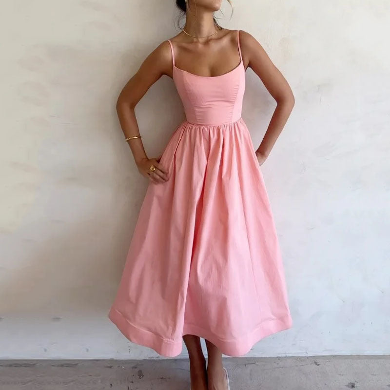 Women's midi dress with fitted bodice and flowing skirt, size