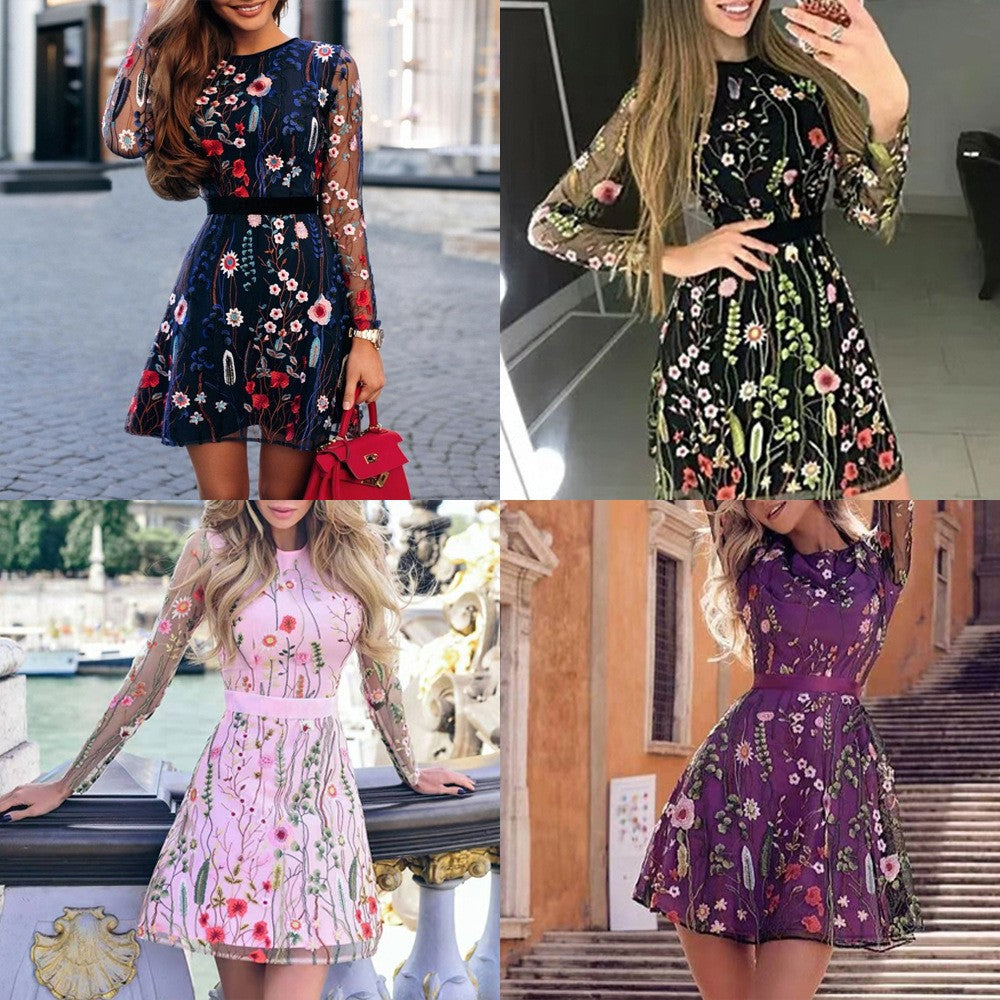 Elegantes Damenkleid mit Blumenstickerei und transparenten Ärmeln, Größe [Größe fehlt]