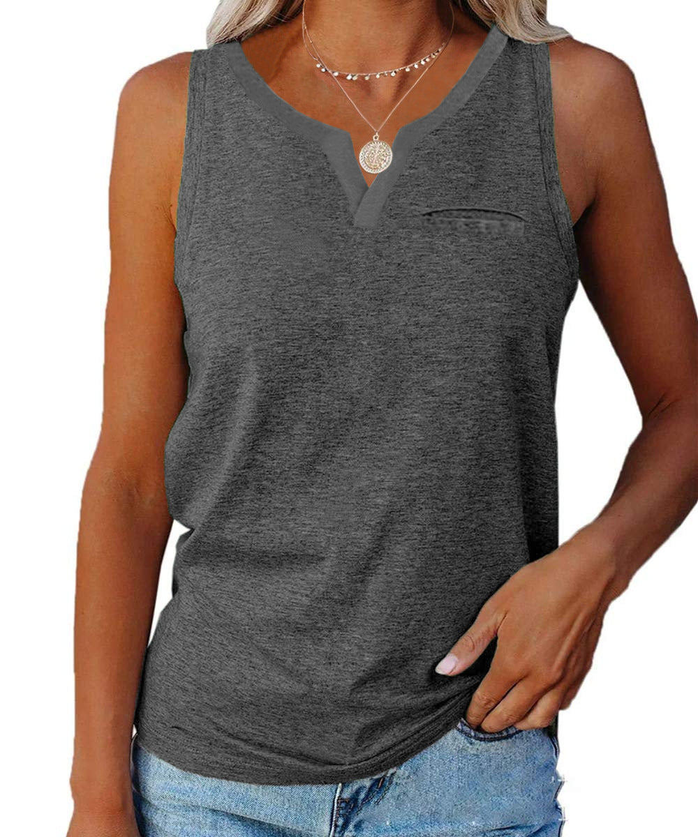 Women's sleeveless V-neck top with chest pocket and relaxed fit, size S