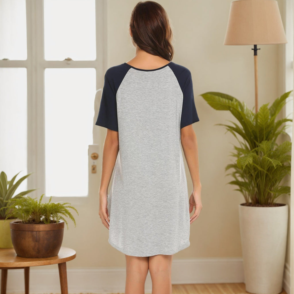 Women's casual T-shirt dress with contrasting sleeves and comfortable cut, size S