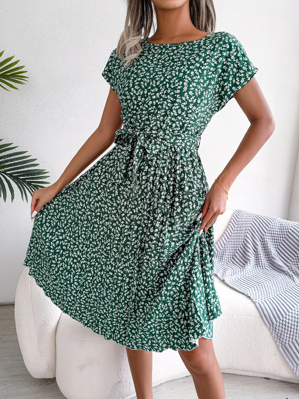 Valenzora | Spring Casual Short Sleeve Floral Large Swing Pleated Skirt