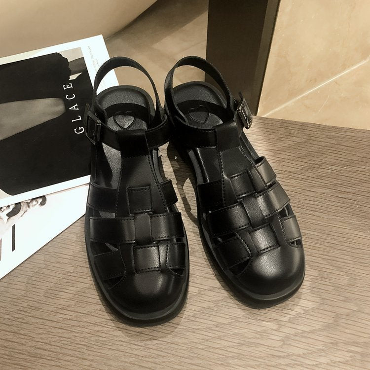 Women's elegant sandals with a sophisticated woven design and comfortable footbed, size Valenzora
