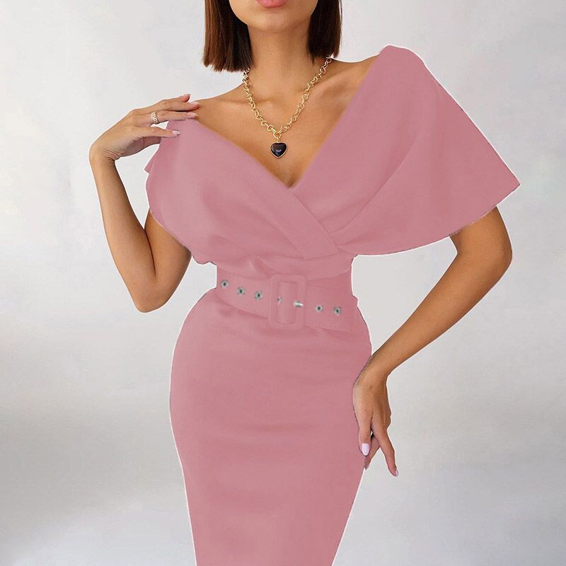 Valenzora | Enges Off-Shoulder-Kleid mit Gürtel