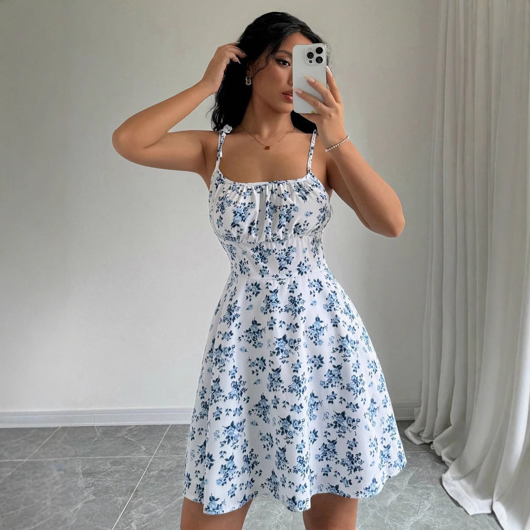 Damen-Sommerkleid mit verstellbaren Spaghettiträgern und floralen Akzenten, Größe [Größe fehlt]