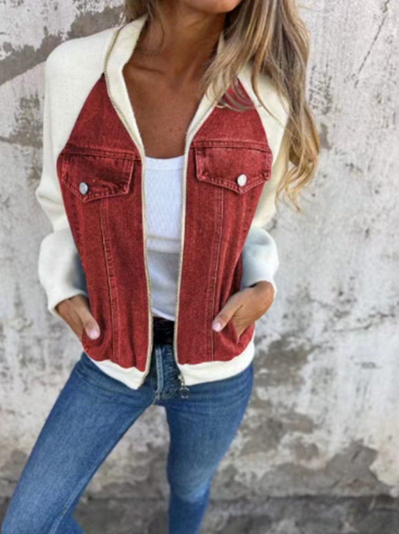 Damen-Jeansjacke mit kontrastierenden Ärmeln und praktischen Taschen, Größe S