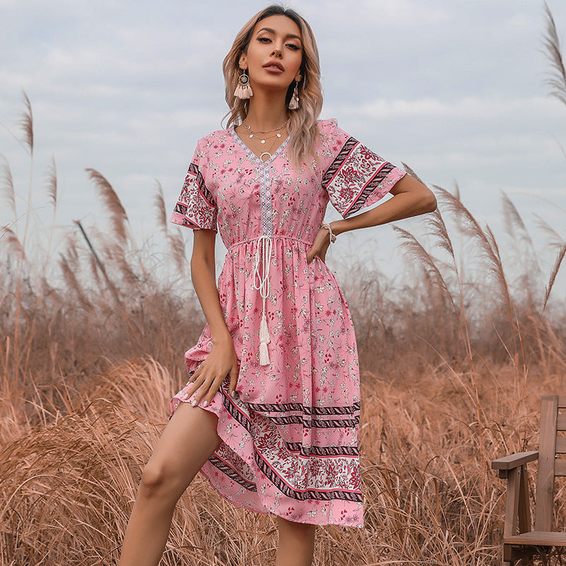 Damen Boho-Style Kleider mit Stickdetails und Taillenzugbund Drune