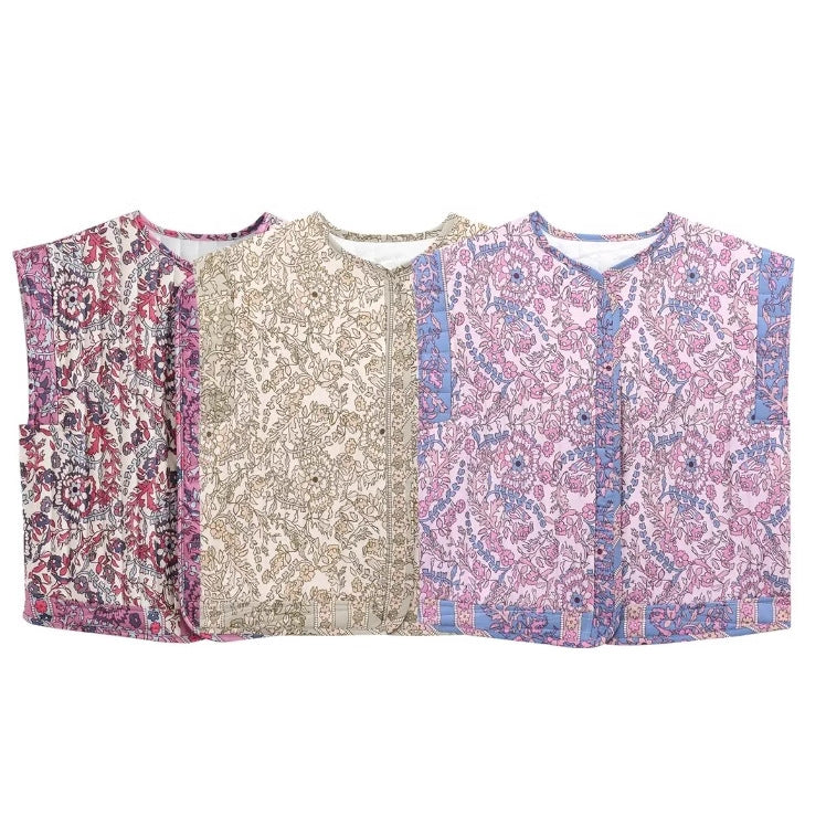 Women's quilted vest with floral design and practical pockets, size S