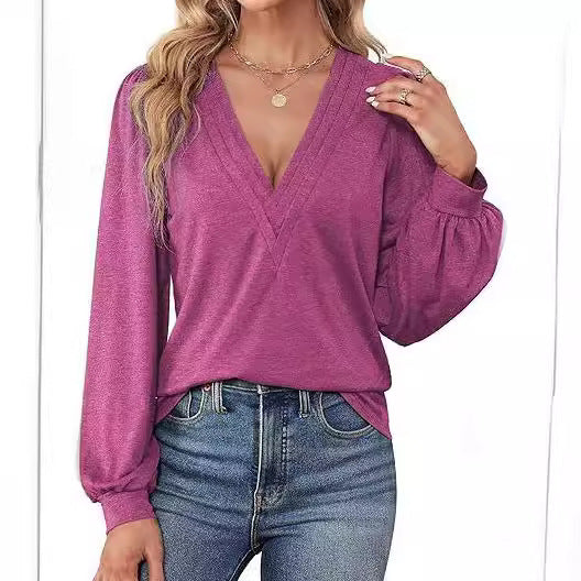 Comfortable women's shirt with V-neck and long sleeves, size