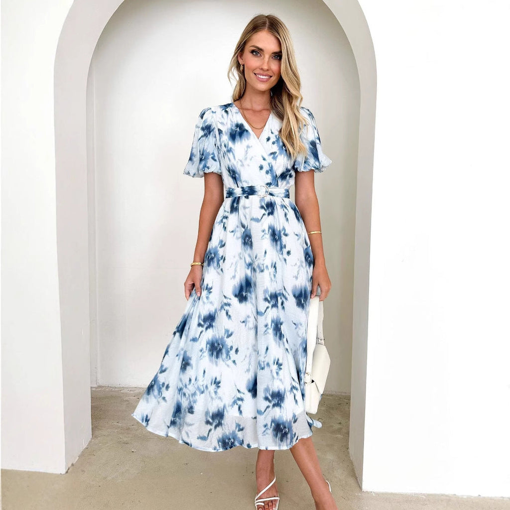 Women's midi dress with a fitted cut, voluminous sleeves and an elegant wave pattern, size Valenzora