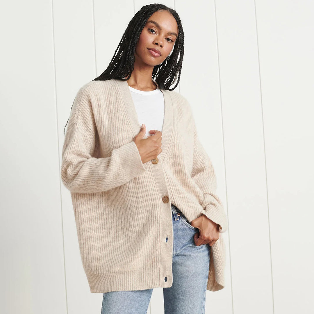 Valenzora | Oversized cardigan for women with luxurious comfort