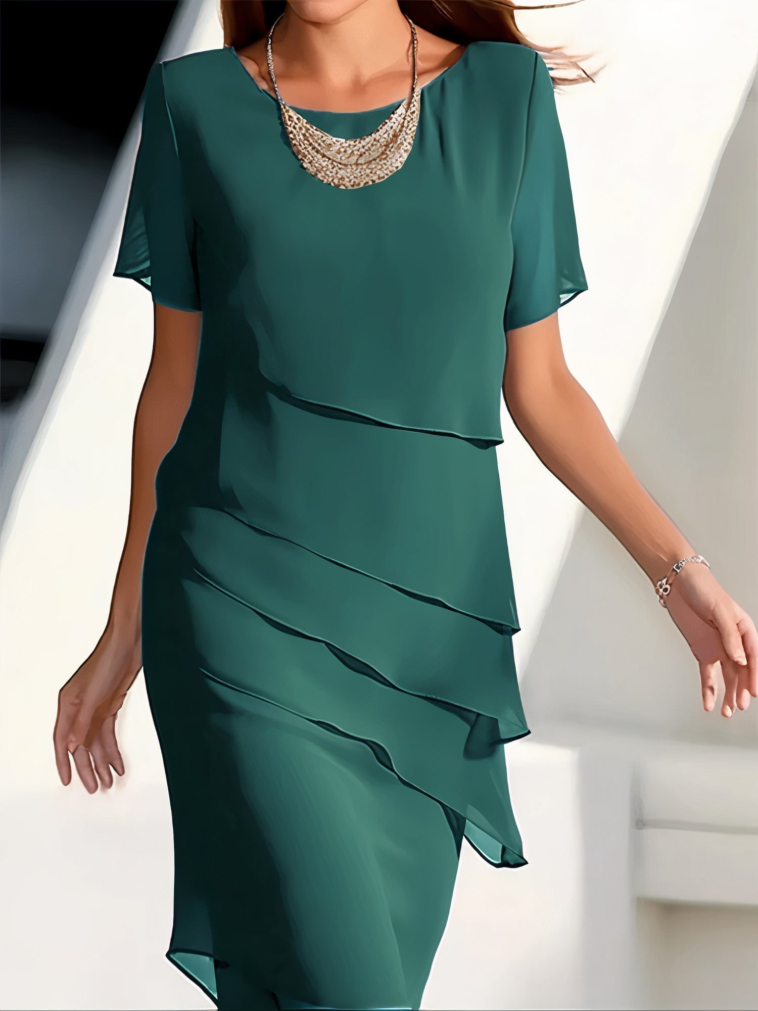 Valenzora | Elegant pleated chiffon dress