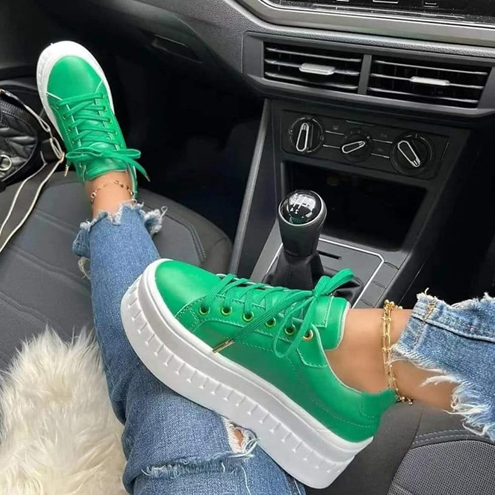 Valenzora | Comfortable lace-up shoes with thick soles for women