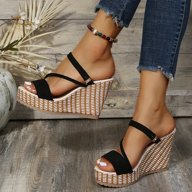 Isolde™ – Stylische Keilsandalen