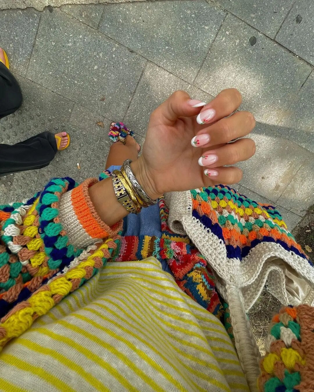 Valenzora | Colorful crocheted cardigan