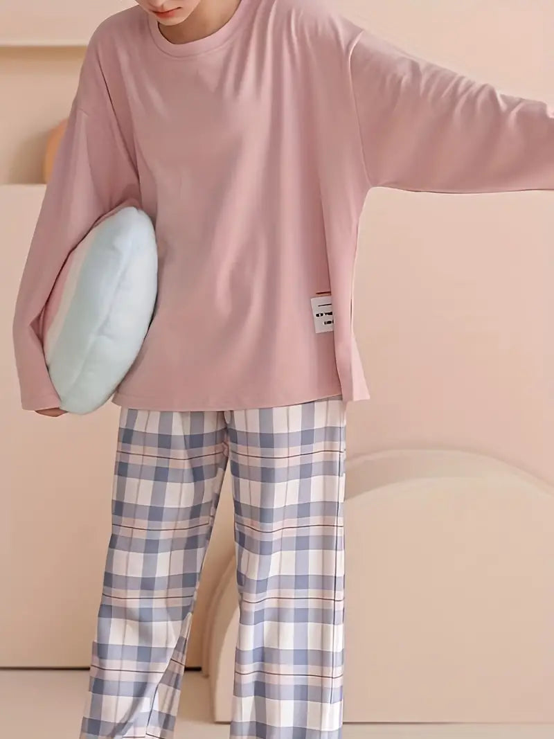Valenzora | Women's pajama set in fashionable colors