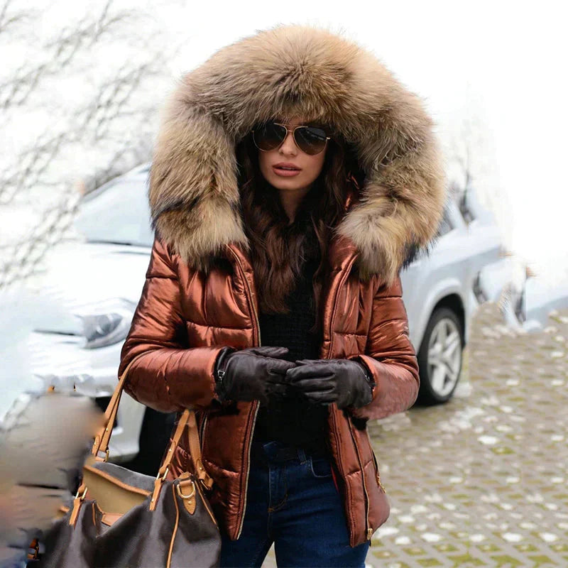 Valenzora – Winterjacke mit Kapuze aus Kunstfell
