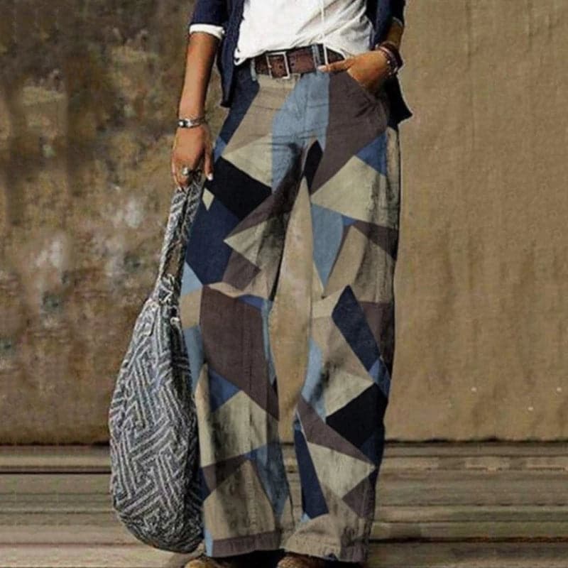 Valenzora | High-waisted, wide-leg trousers with a floral pattern. Airy and comfortable.