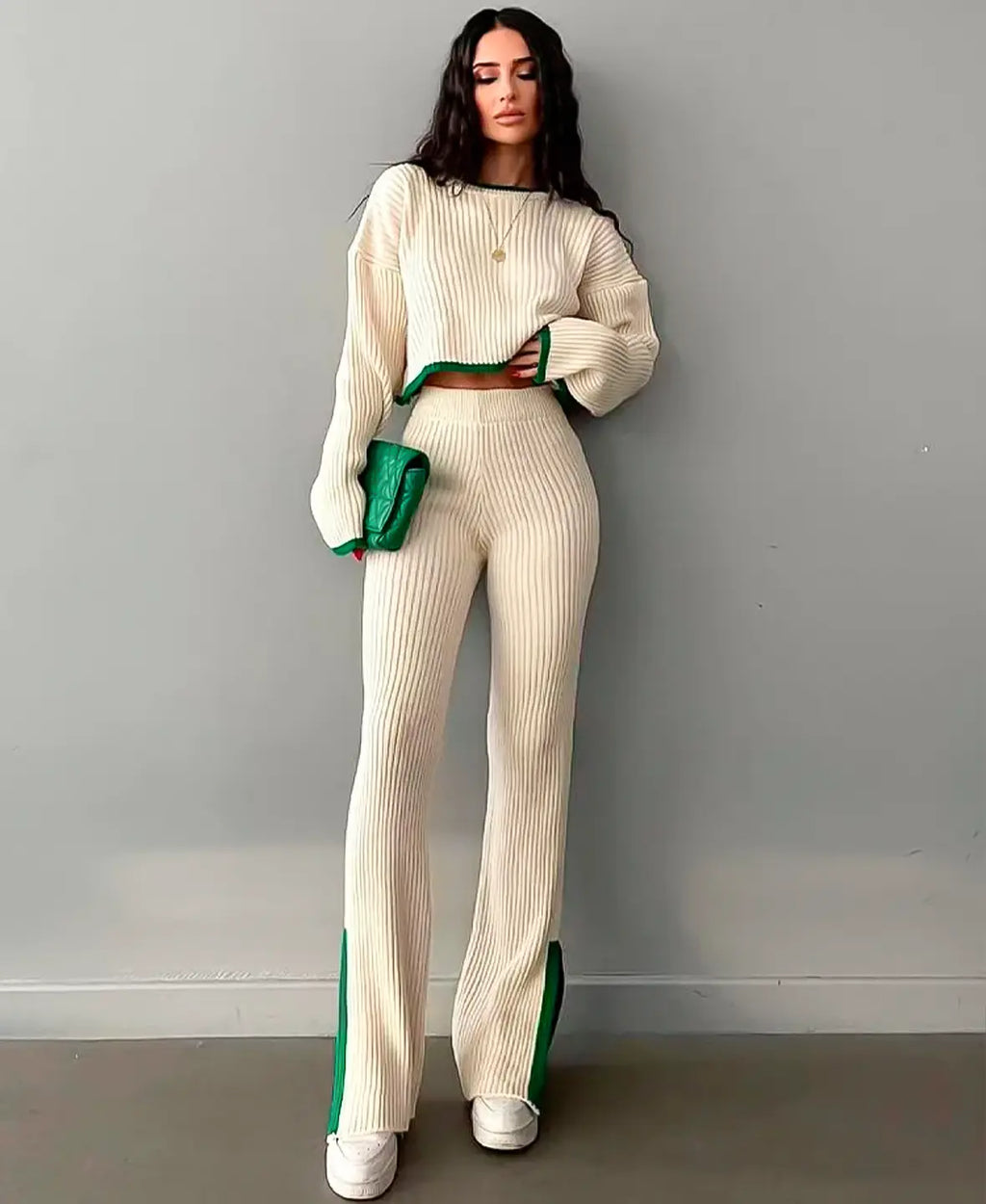 Valenzora | CROP SET MADE OF RIB KNIT