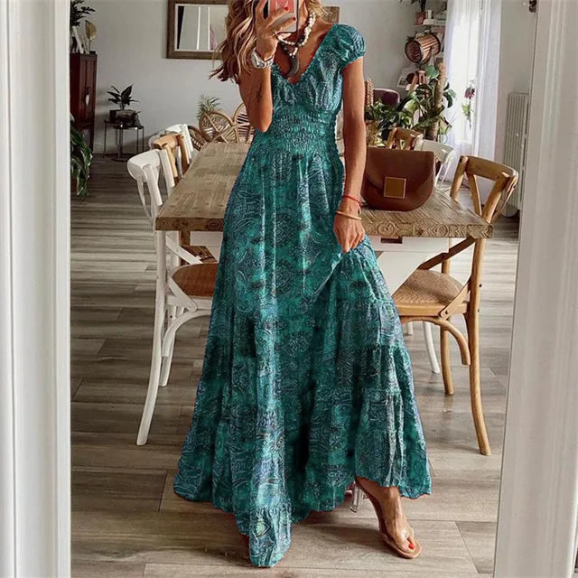 Valenzora | Elegant dress with elastic waistband